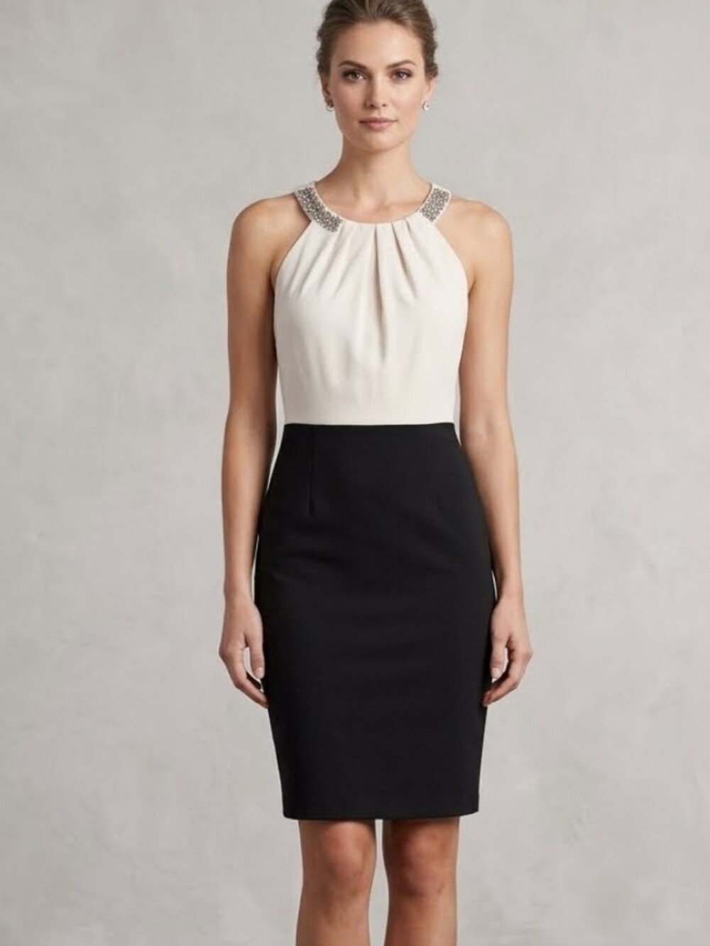 Sleeveless Two-Tone Jewel Halter Sheath Dress - Black & White